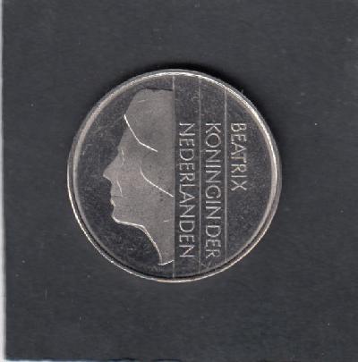 Beschrijving: 2 1/2 Gulden Beatrix